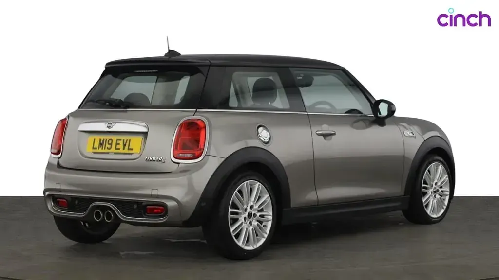 Used Mini Cooper S Exclusive 2019 Silver Hatchback