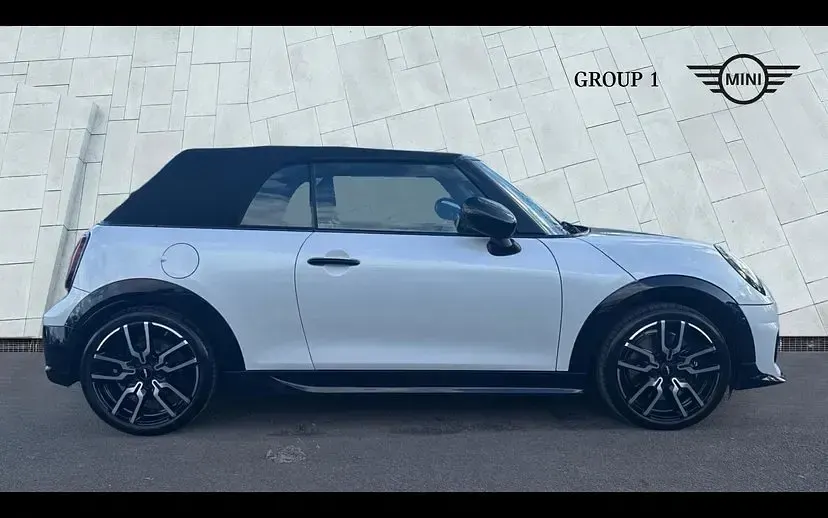 Used Mini Cooper Cabriolet Sport 161 HP (118 kW) 2025 Nanuq white Cabriolet