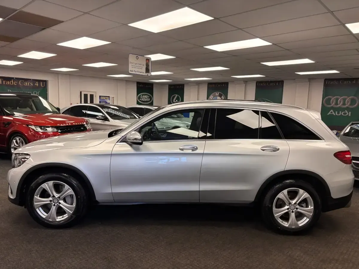Usado Mercedes GLC220 Premium 2016 Prateado Carrinha