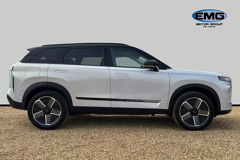 Used Jaecoo 7 204 HP (150 kW) 2025 Silver/black SUV