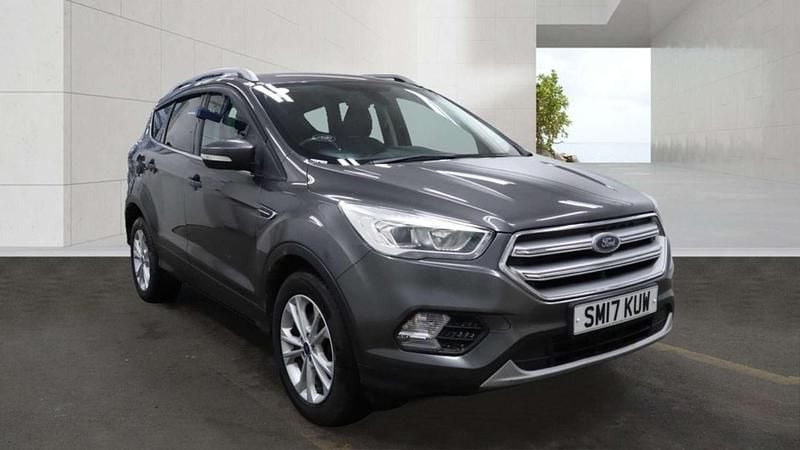 Used Ford Kuga Titanium 150 HP (110 kW) 2017 Grey SUV