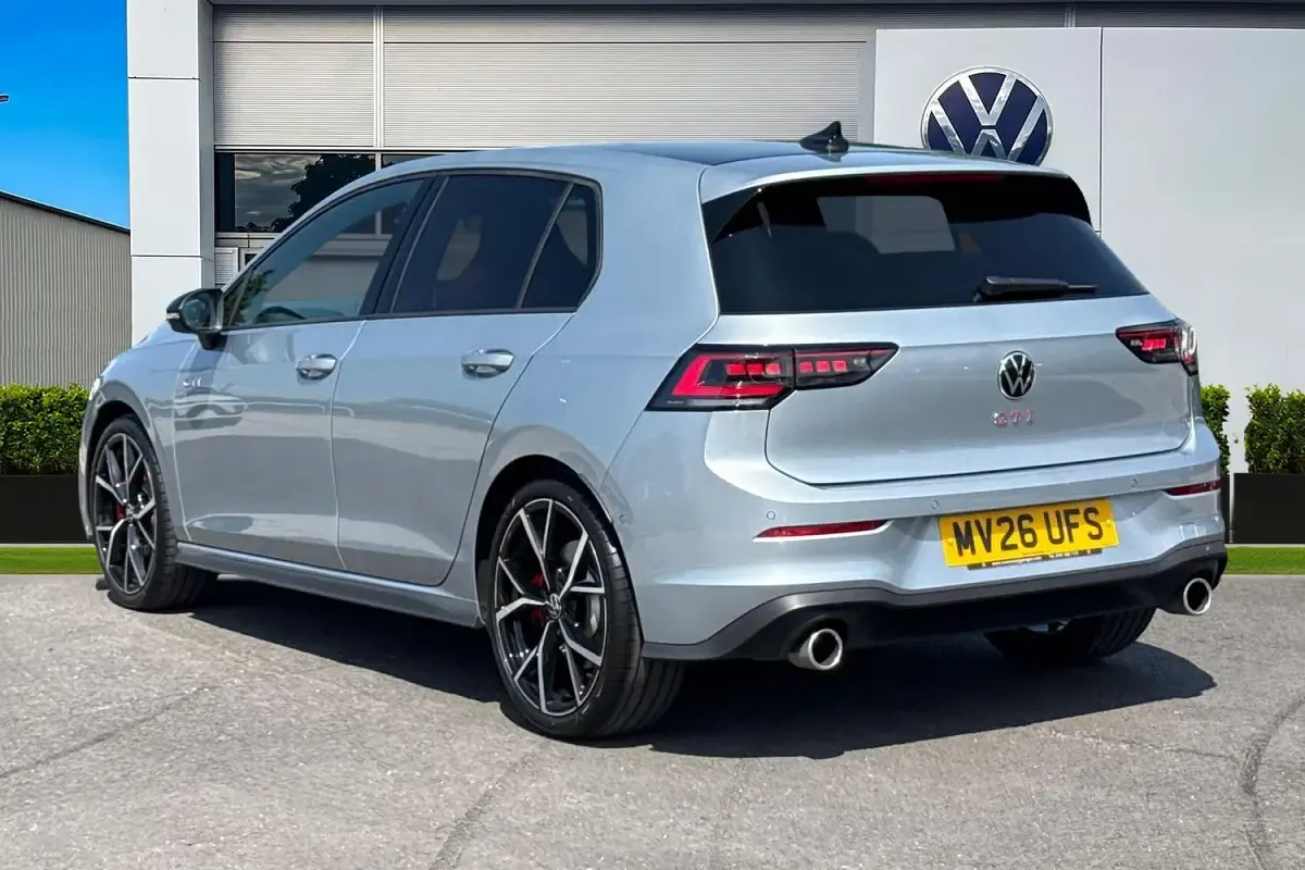 Used VW Golf VIII GTI 265 HP (194 kW) 2026 Silver Hatchback