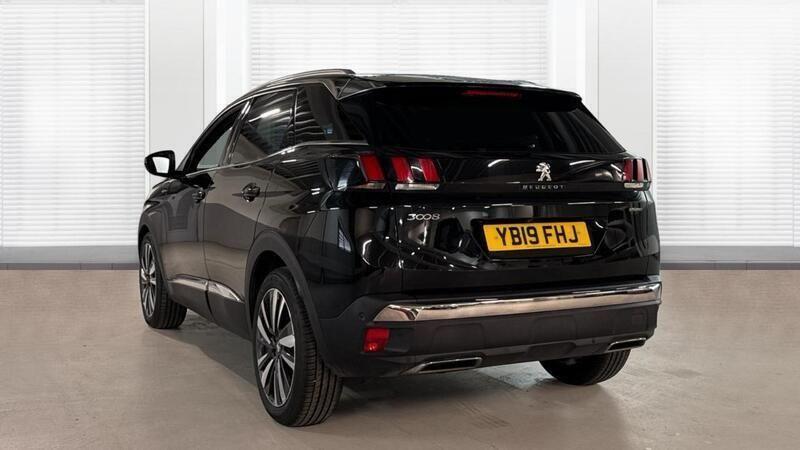 Black Used 2019 Peugeot 3008 Premium SUV | £11,995 (Good price) - Image 1/4
