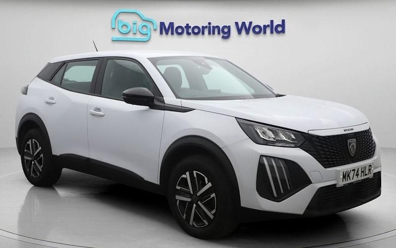 White Used 2024 Peugeot 2008 Active SUV | £14,500 (Fair price) - Image 1/4