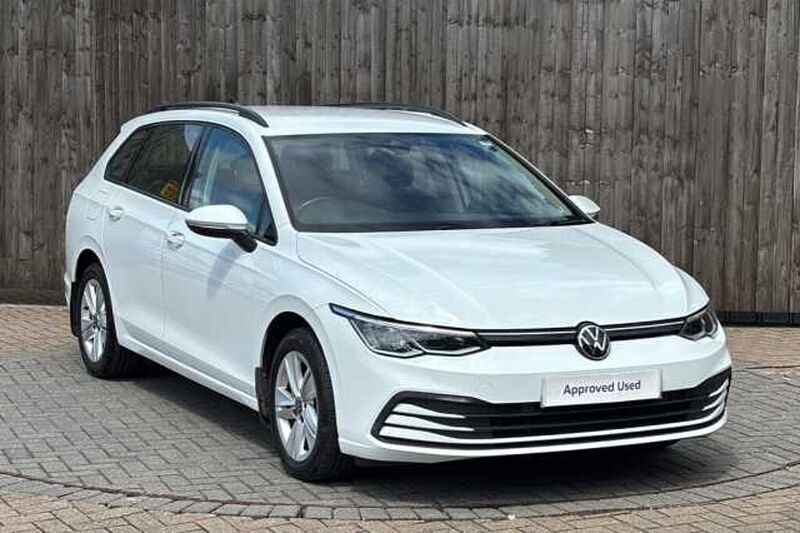 Used 2021 VW Golf VIII Life Estate | £15,499 (Fair price) - Image 1/4