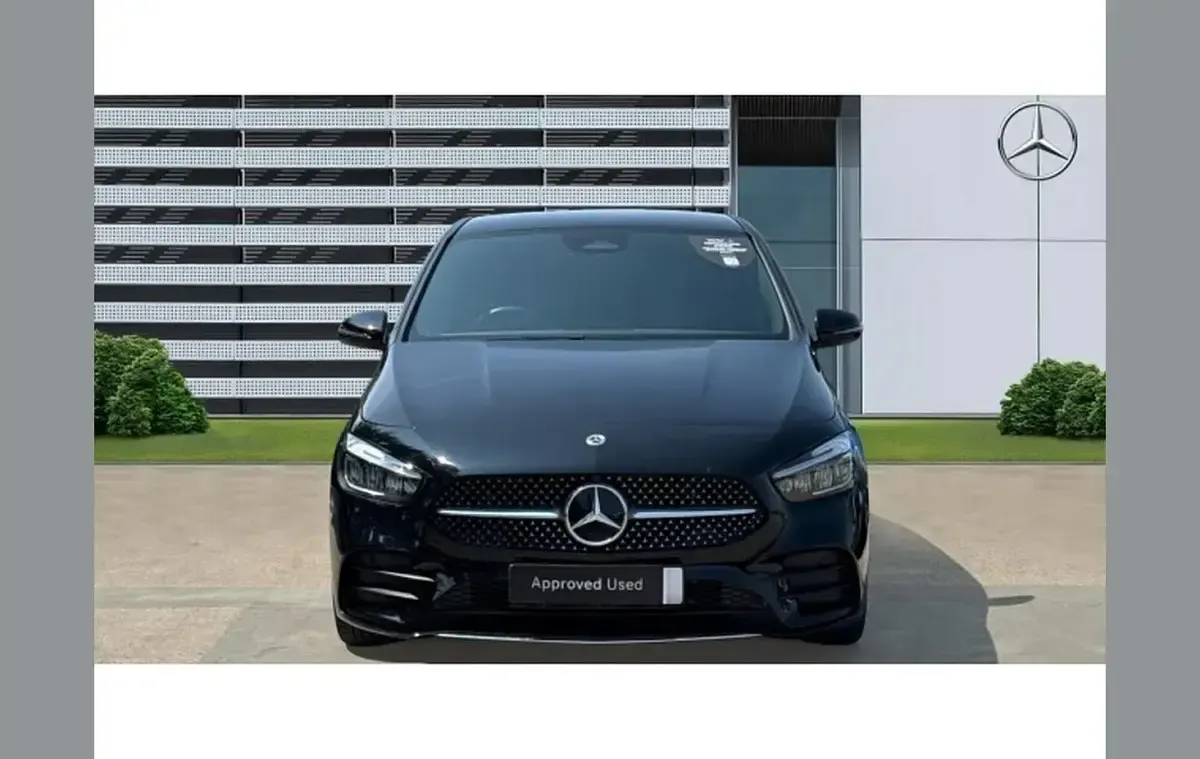 Used Mercedes B200 AMG Line Premium 177 HP (130 kW) 2023 Black Hatchback