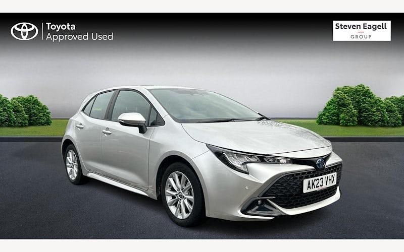 Used 2025 Toyota Corolla Hatchback | £21,298 (Good price) - Image 1/4