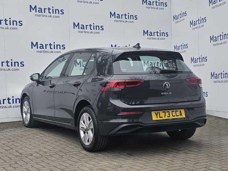 Used VW Golf VIII 130 HP (95 kW) 2024