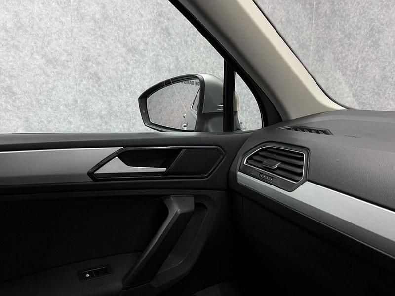 Used VW Tiguan SE 150 HP (110 kW) 2018 Silver SUV