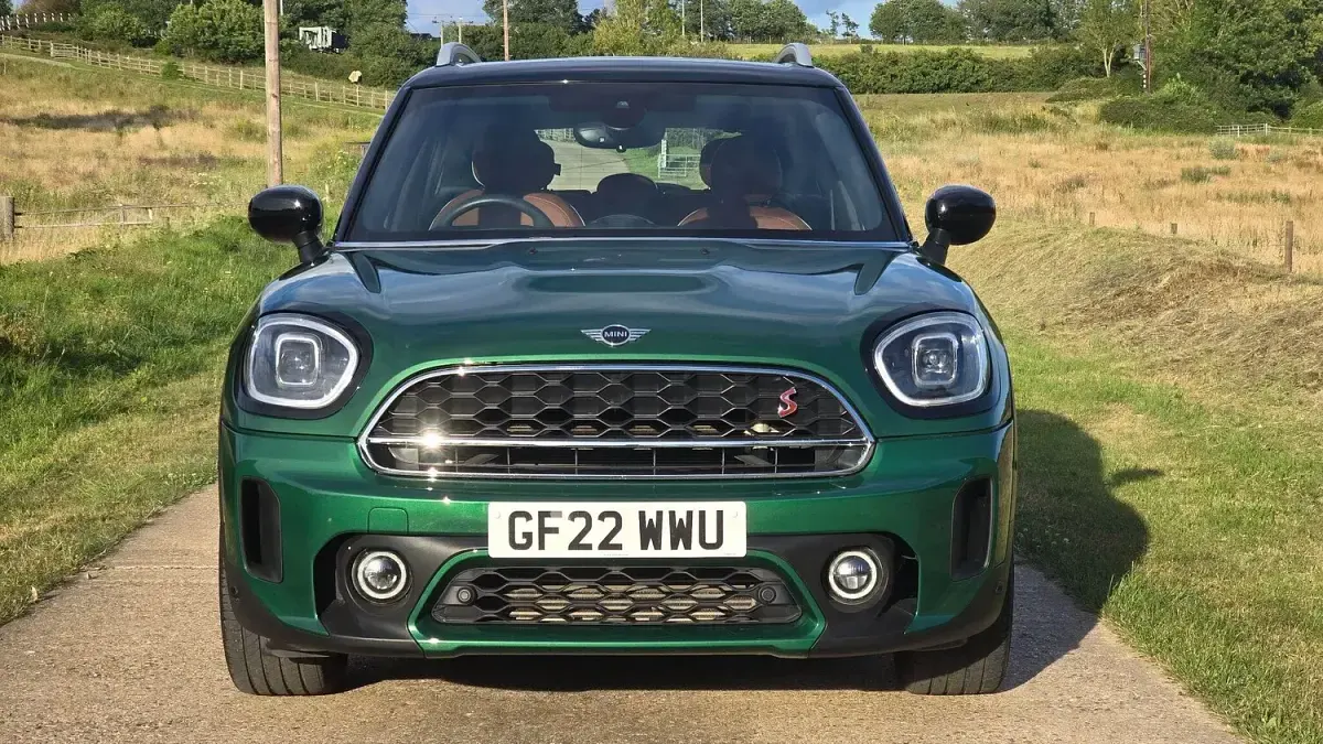 Used Mini Cooper S Exclusive 2022 Green Hatchback