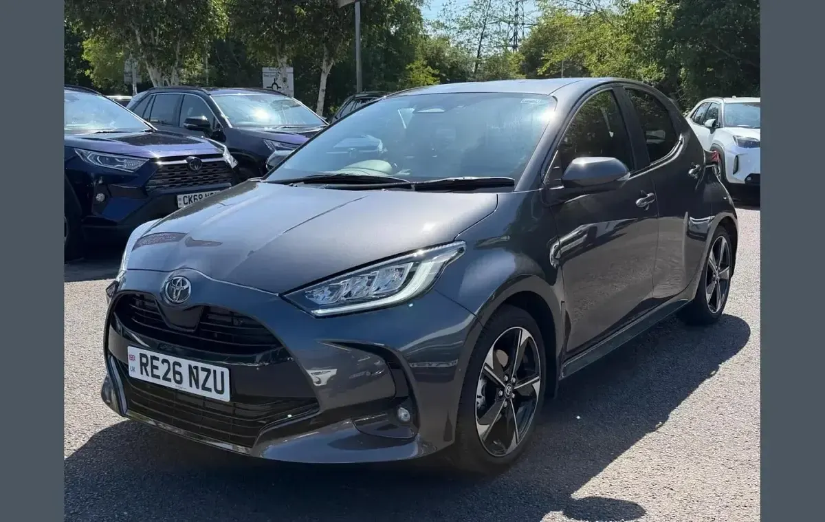 New Toyota Yaris 128 HP (94 kW) 2026 Grey Hatchback