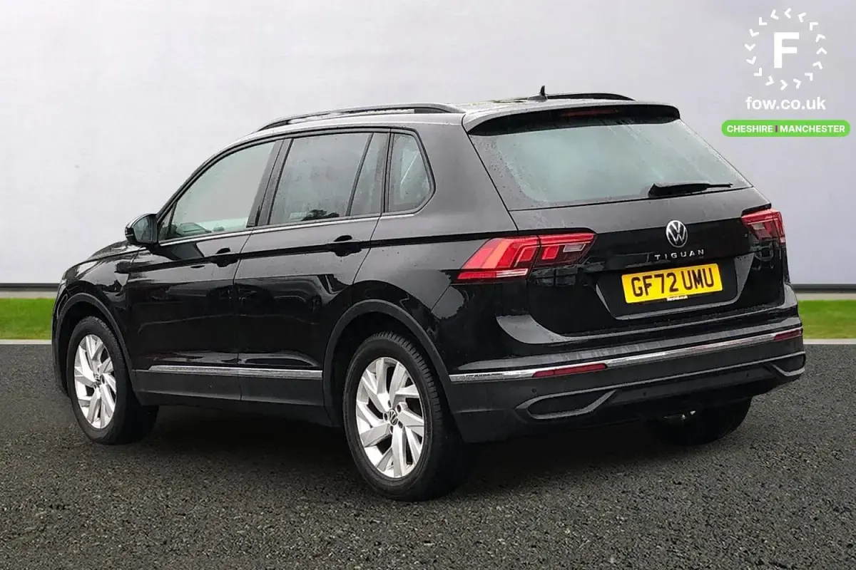 Used VW Tiguan Life 150 HP (110 kW) 2022 Black SUV