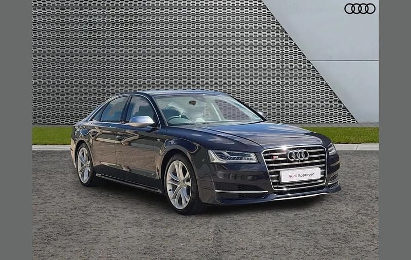 Used Audi S8 Advanced 520 HP (382 kW) 2016 Blue Sedan