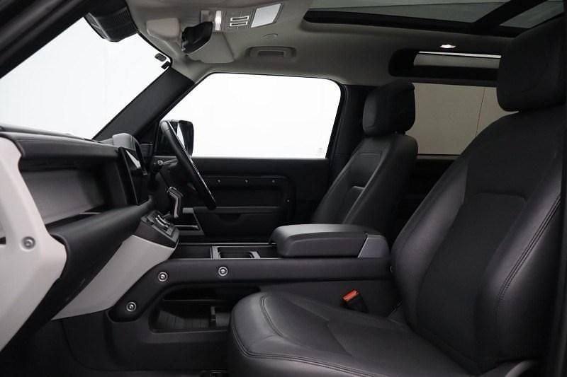 Used Land Rover Defender HSE 249 HP (183 kW) 2023 Grey SUV