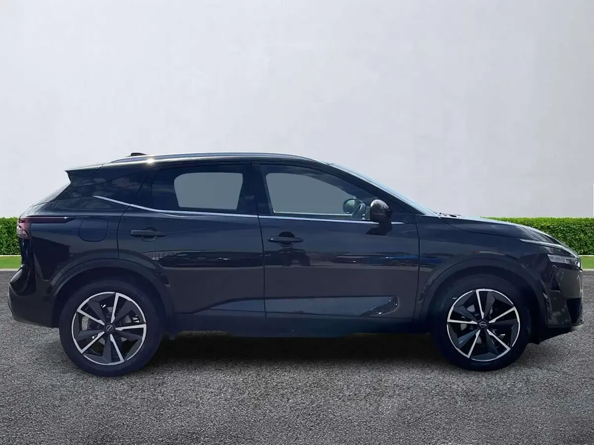 Used Nissan Qashqai Tekna 158 HP (116 kW) 2023 Black SUV