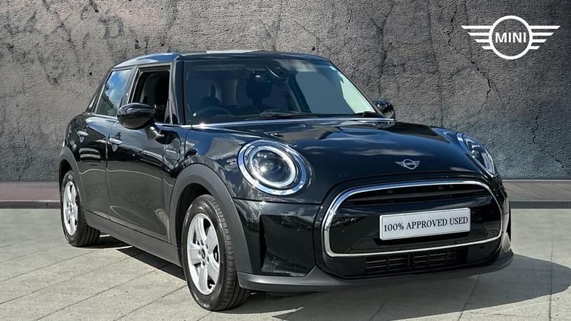 Black Used 2023 Mini Cooper Classic Hatchback | £20,990 (Fair price) - Image 1/4