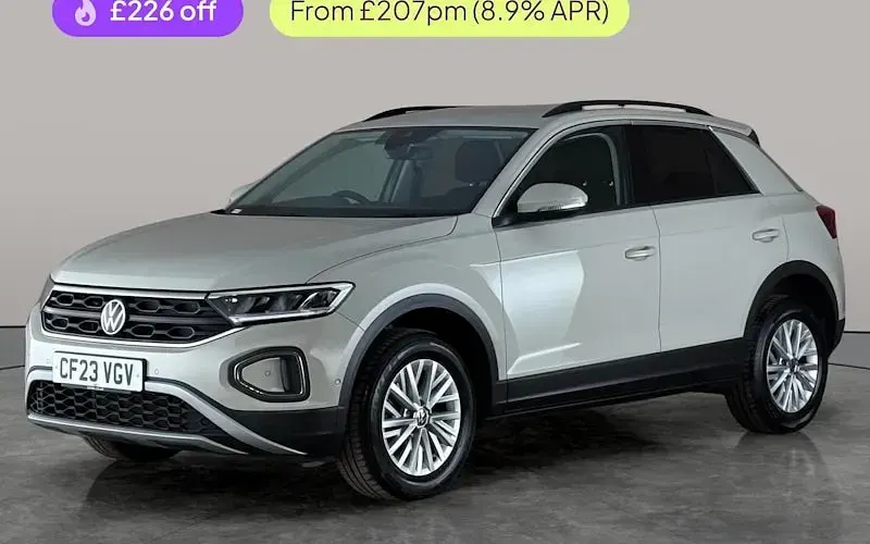 Used VW T-Roc Life 110 HP (80 kW) 2023 SUV