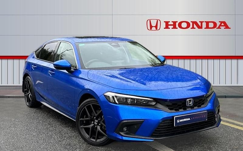 Used 2025 Honda Civic Advance Hatchback | £28,541 (Super price) - Image 1/4