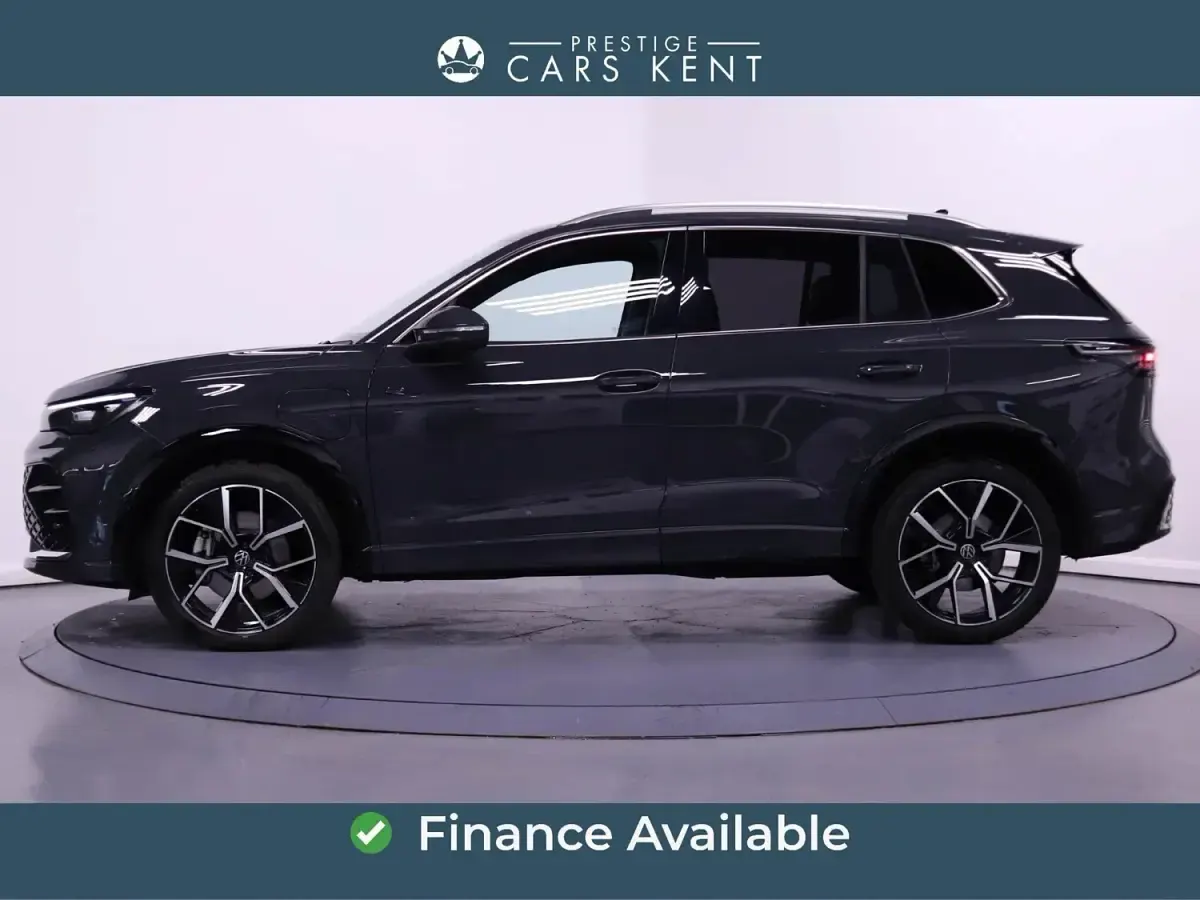 Używany VW Tiguan R-line 2025 Szary SUV
