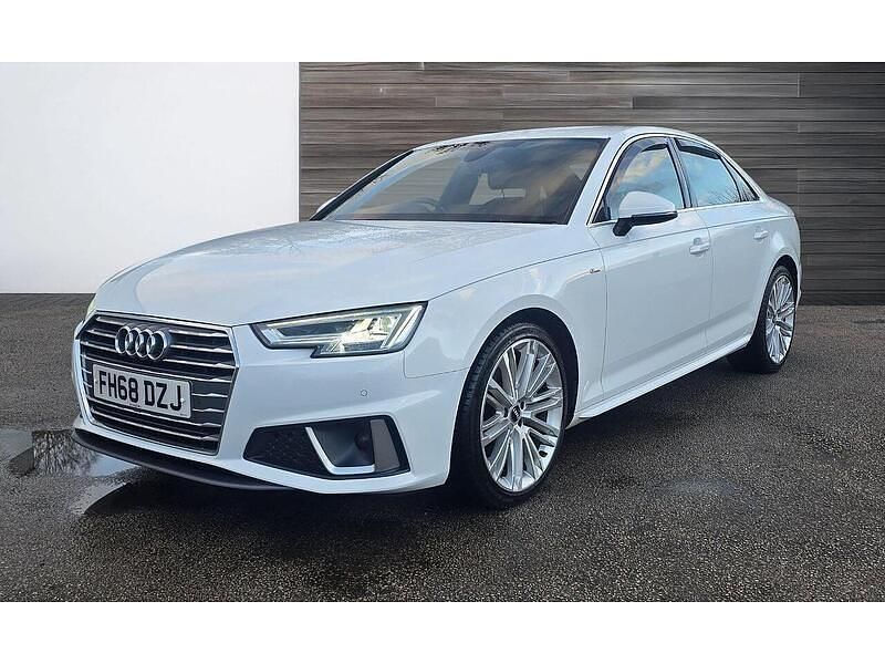 Used Audi A4 S-Line 190 HP (139 kW) 2019 White Sedan
