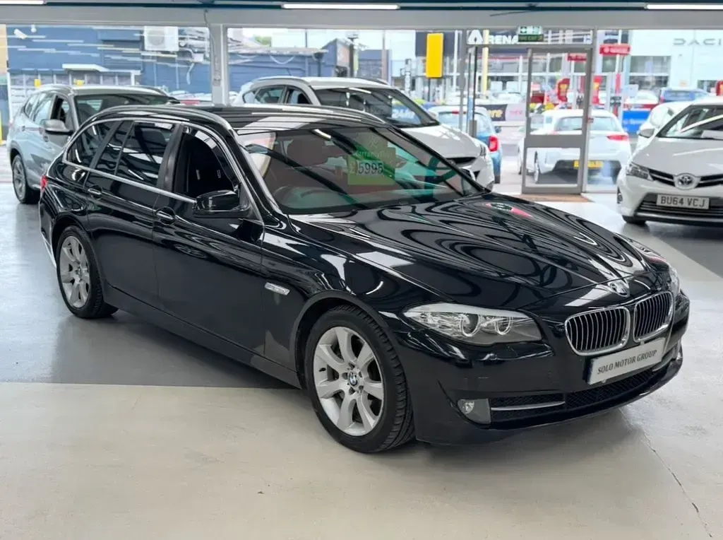 Used BMW 525 Shadowline 2010 Black Estate