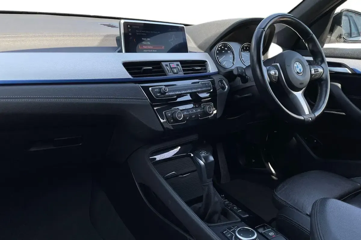 Used BMW X1 M Sport 220 HP (161 kW) 2021 White SUV