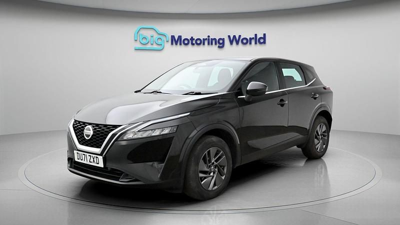 Used Nissan Qashqai Acenta Premium 156 HP (114 kW) 2021 Black SUV