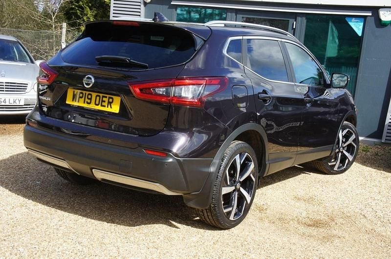 Used Nissan Qashqai Tekna 2019 Black SUV