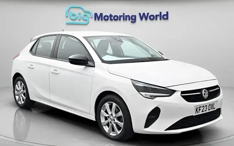 Used Vauxhall Corsa Design Edition 101 HP (74 kW) 2023 Hatchback