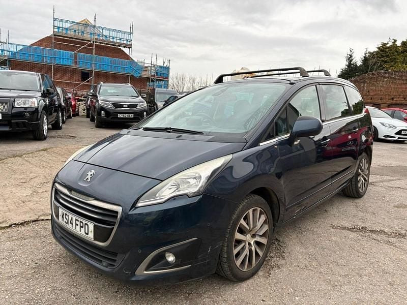 Used Peugeot 5008 Allure 2014 Blue MPV