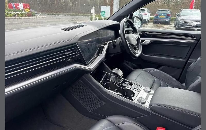 Used VW Touareg Black Edition 286 HP (210 kW) 2020 Grey SUV