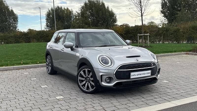 Silver Used 2023 Mini Cooper S Clubman Exclusive Estate | £29,380 (Fair price) - Image 1/4