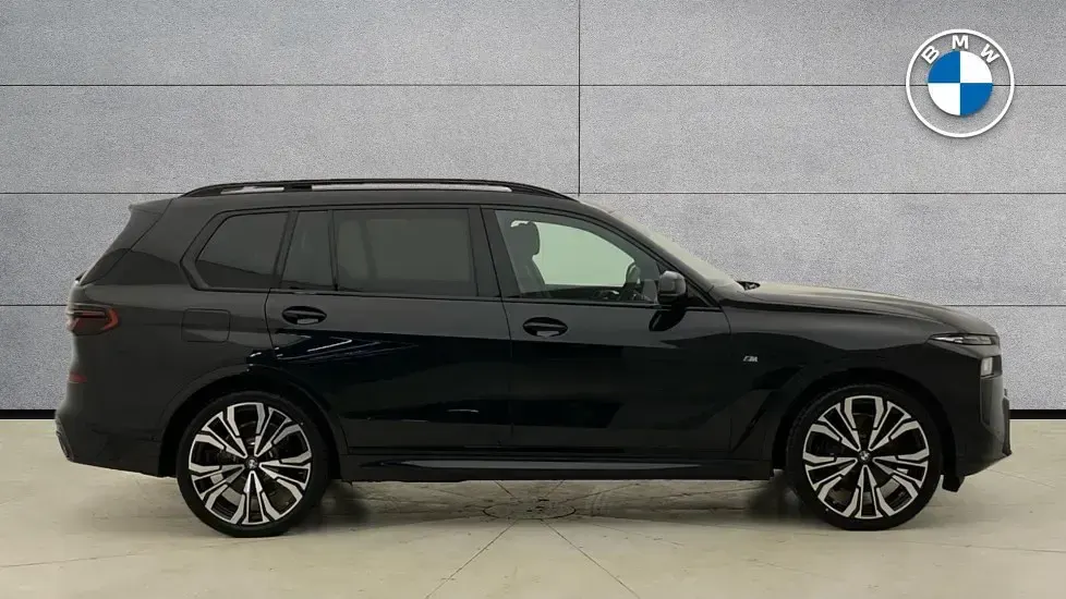 Used BMW X7 M Sport 347 HP (255 kW) 2025 Black SUV