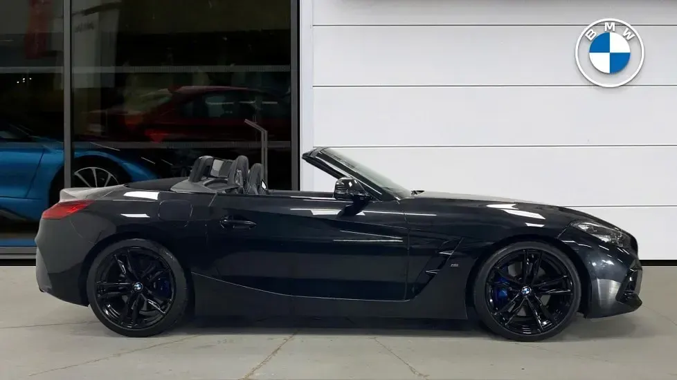 Used BMW Z4 M Sport 335 HP (246 kW) 2021 Black Cabriolet