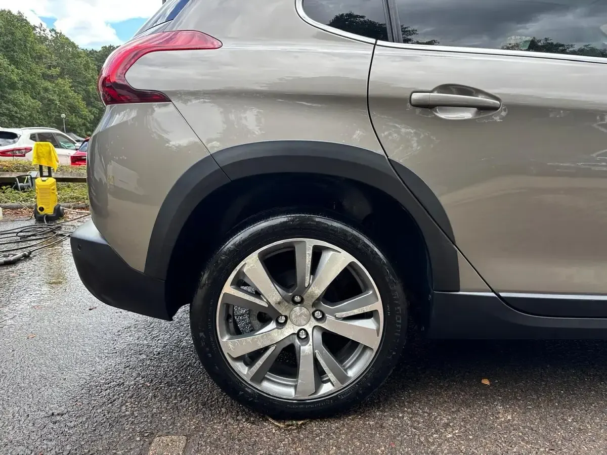 Used Peugeot 2008 Allure 2017 Grey SUV