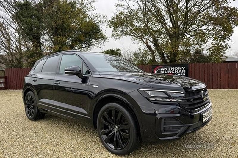 Black Used 2022 VW Touareg Black Edition SUV | £43,450 (Fair price) - Image 1/1