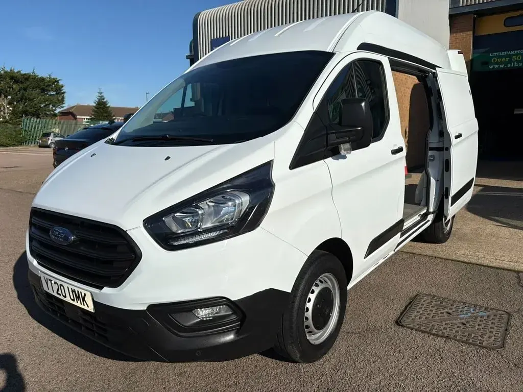 Used Ford Transit Custom S 2020 White Van