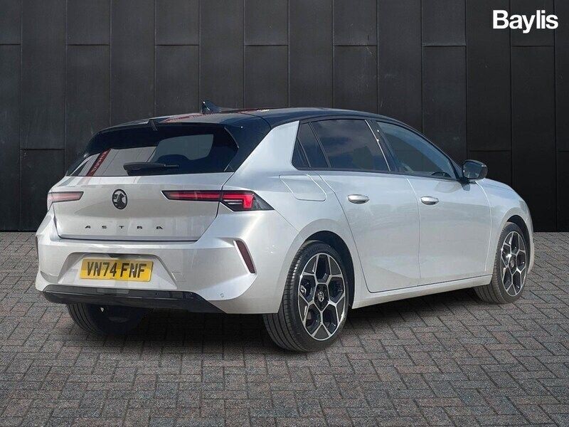 Grey Used 2024 Vauxhall Astra Ultimate Hatchback | £22,990 (A bit pricey) - Image 1/3