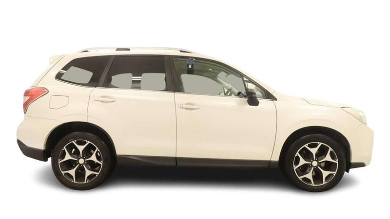Used Subaru Forester 150 HP (110 kW) 2013 White SUV