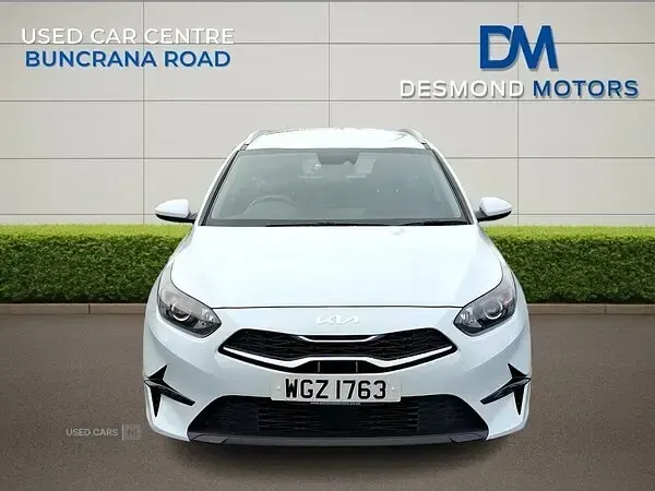 Used Kia Ceed 134 HP (98 kW) 2022 White Hatchback