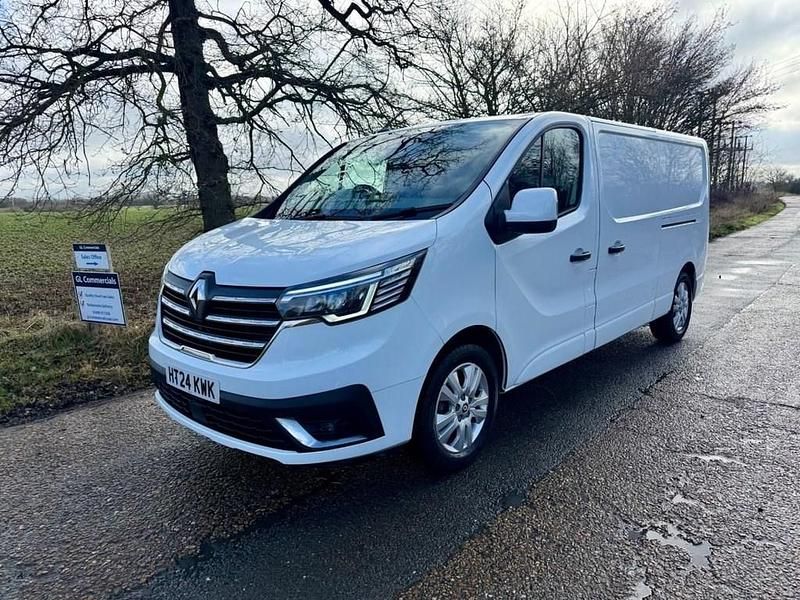 Used Renault Trafic 2024 White MPV