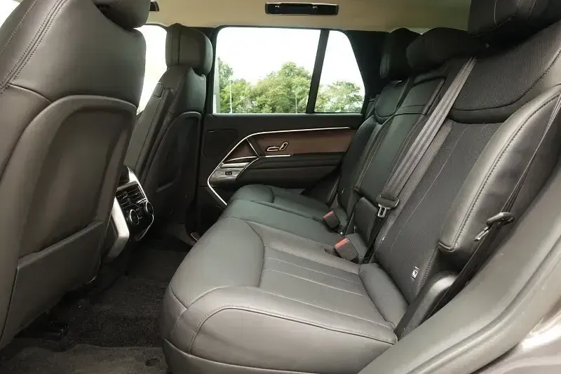 Used Land Rover Range Rover SE 2023 Grey SUV