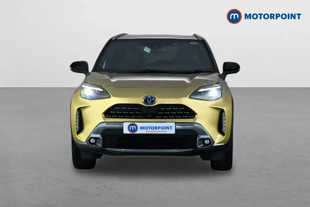 Used Toyota Yaris Hybrid Edition 116 HP (85 kW) 2022 Yellow Estate