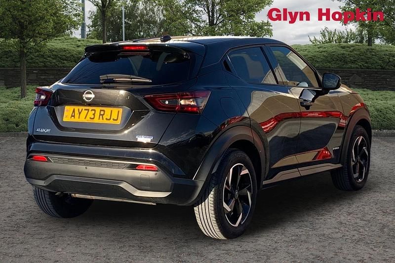 Used Nissan Juke N-Connecta 143 HP (105 kW) 2024 Black SUV