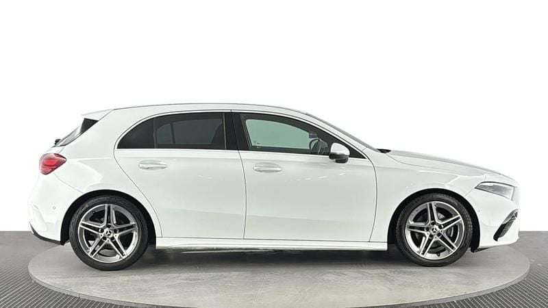 Used Mercedes A180 Executive 136 HP (100 kW) 2023 White Hatchback