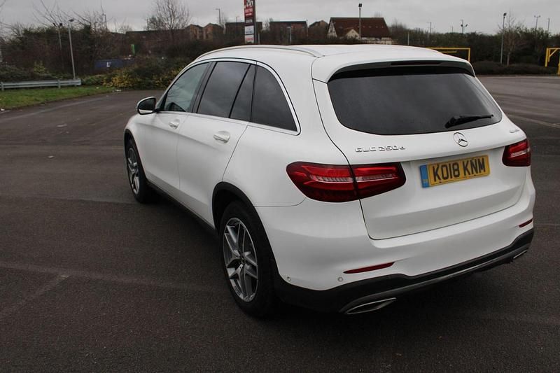 Used Mercedes GLC250 AMG line 2018 White Estate