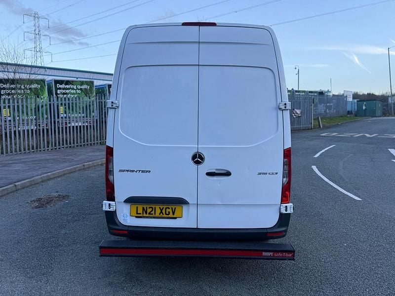 Usado Mercedes Sprinter Progressive 2021 Branco Van