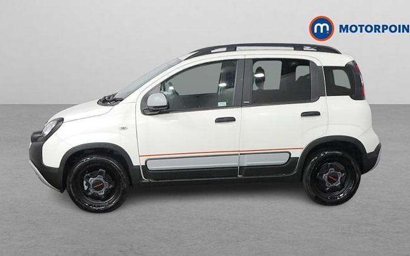 Used Fiat Panda Garmin 69 HP (50 kW) 2023 White Hatchback