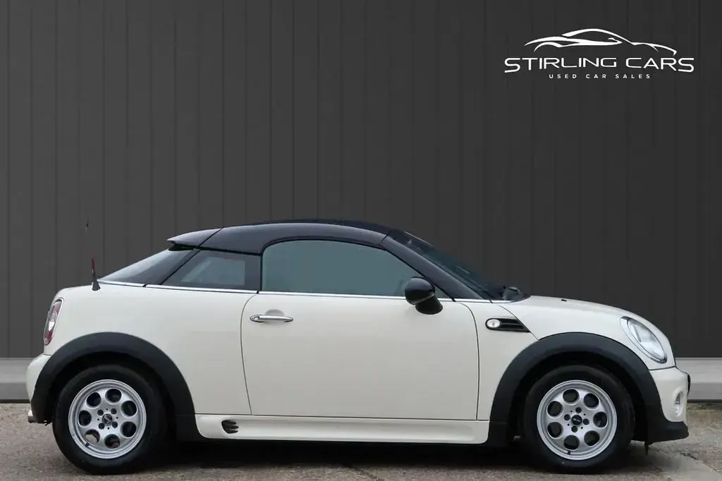 Used Mini Cooper Coupé 122 HP (89 kW) 2012 White Coupe