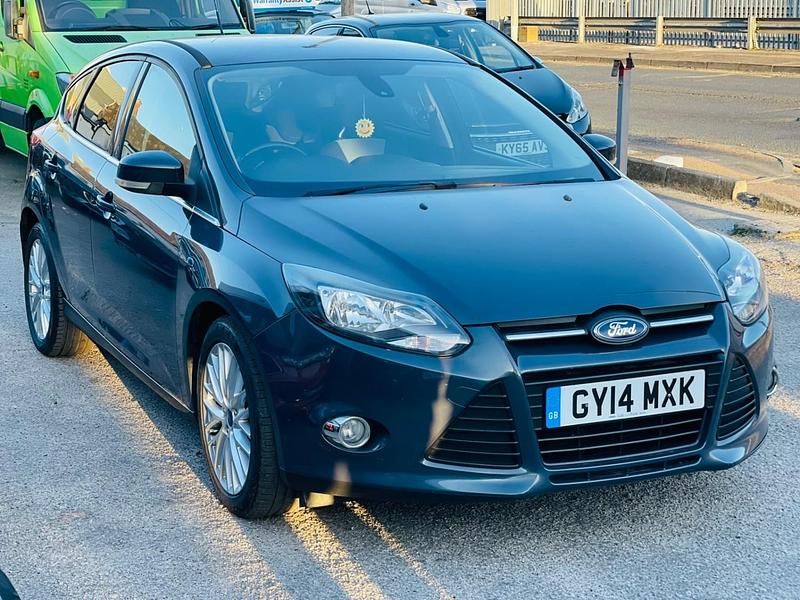 Used Ford Focus Zetec 2014 Grey Hatchback